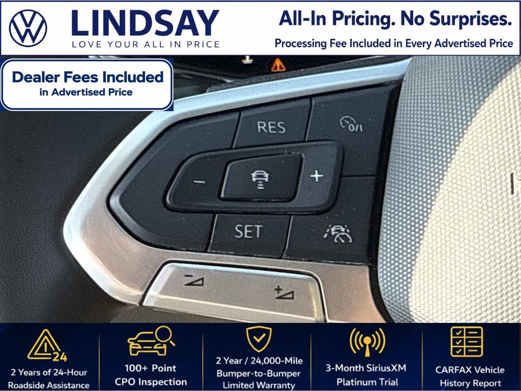 Certified 2025 Volkswagen Taos SE w/ Panoramic Sunroof Package AWD/4WD image 23