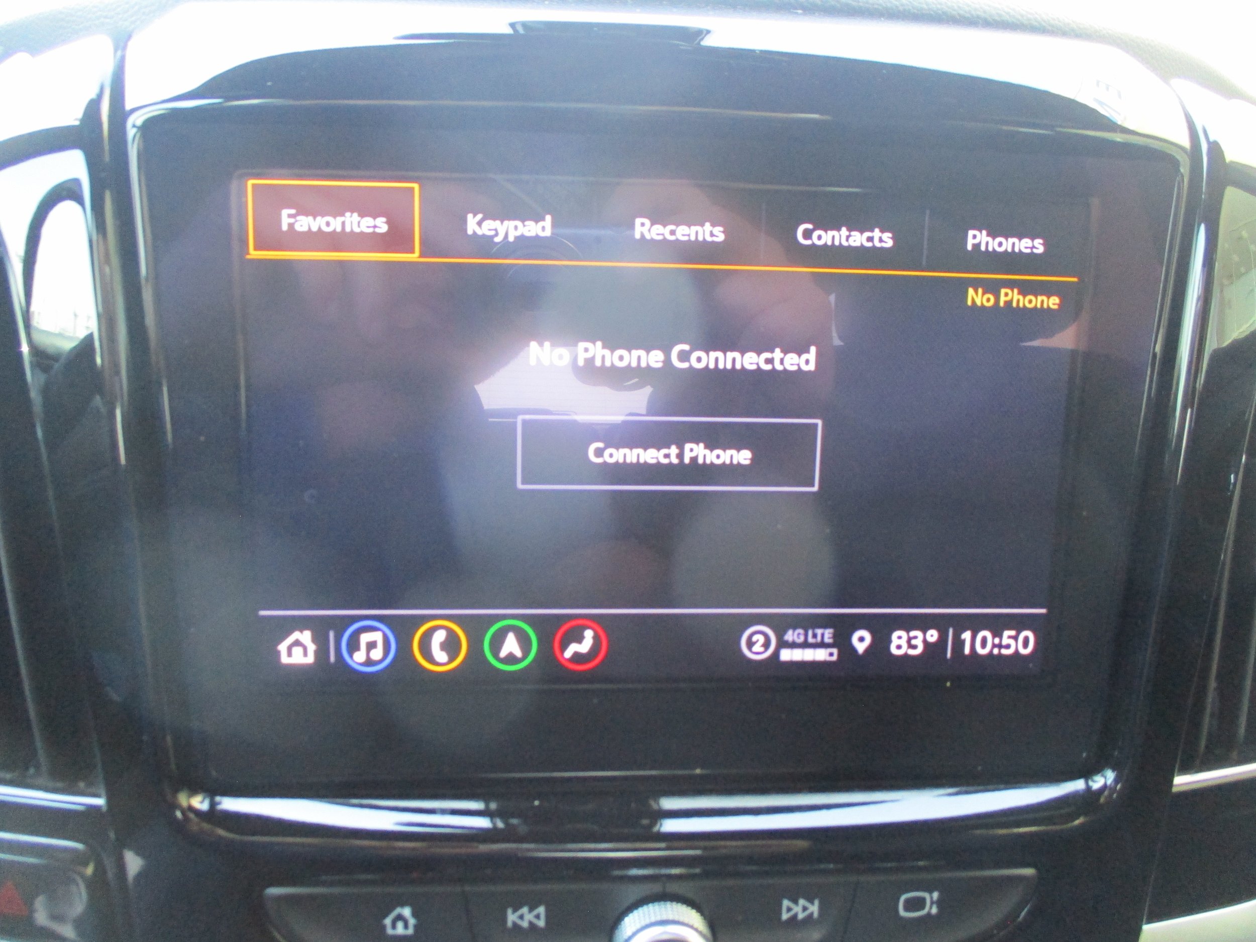 Used 2023 Chevrolet Traverse RS FWD image 18