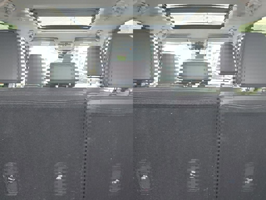 Certified 2023 Nissan Rogue SL w/ SL Premium Package image 9