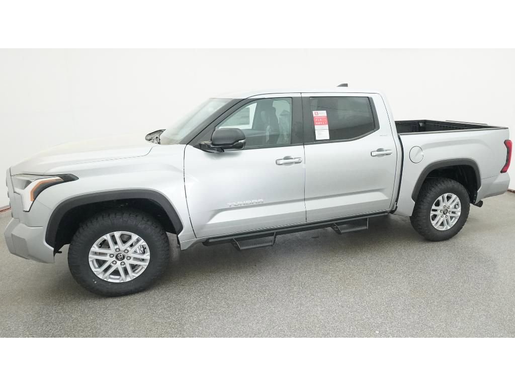 New 2026 Toyota Tundra SR5 AWD/4WD image 4