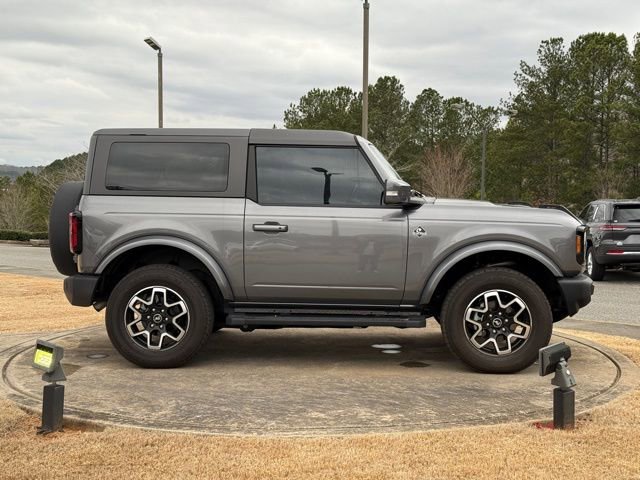 Used 2022 Ford Bronco Outer Banks image 9