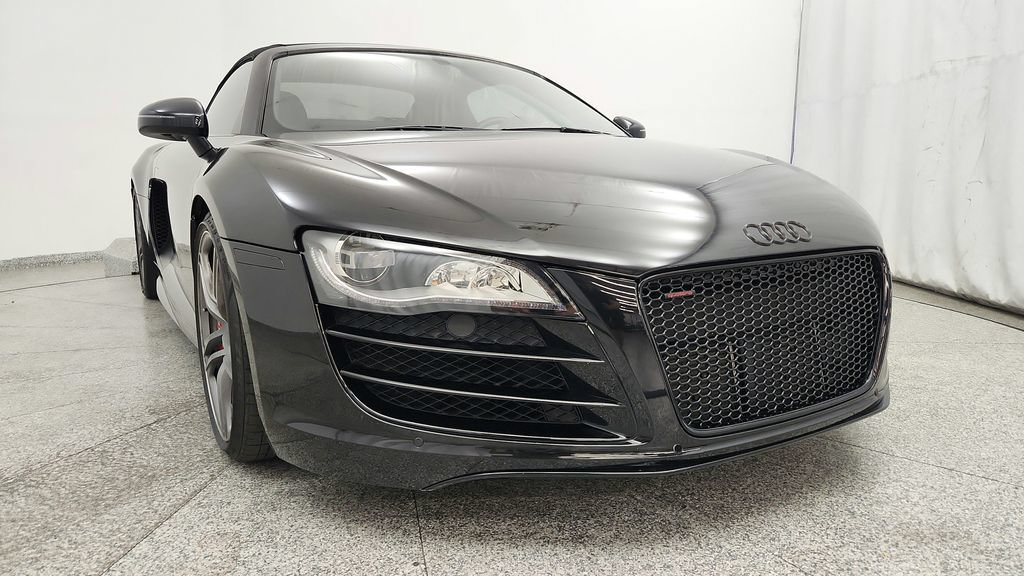 Used 2011 Audi R8 V10 w/ Enhanced Leather Pkg AWD/4WD image 13