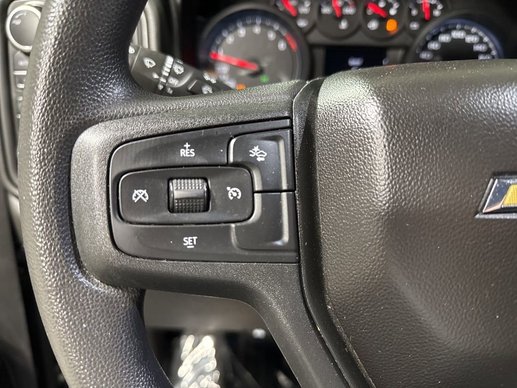 Used 2022 Chevrolet Silverado 1500 Custom image 19