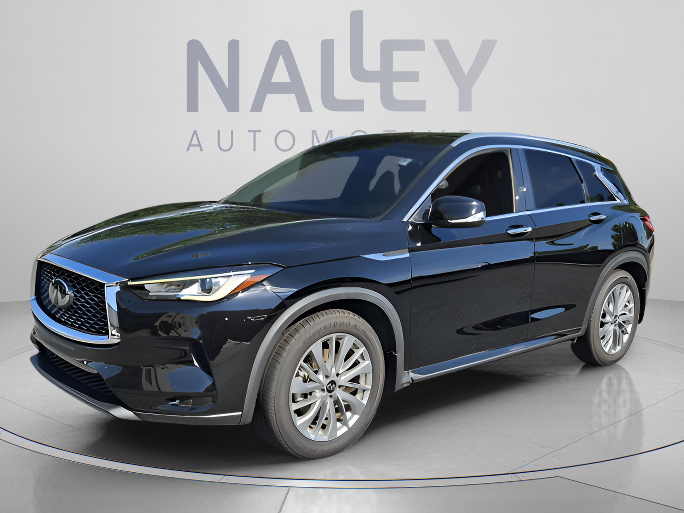 Used 2023 INFINITI QX50 Luxe FWD image 1