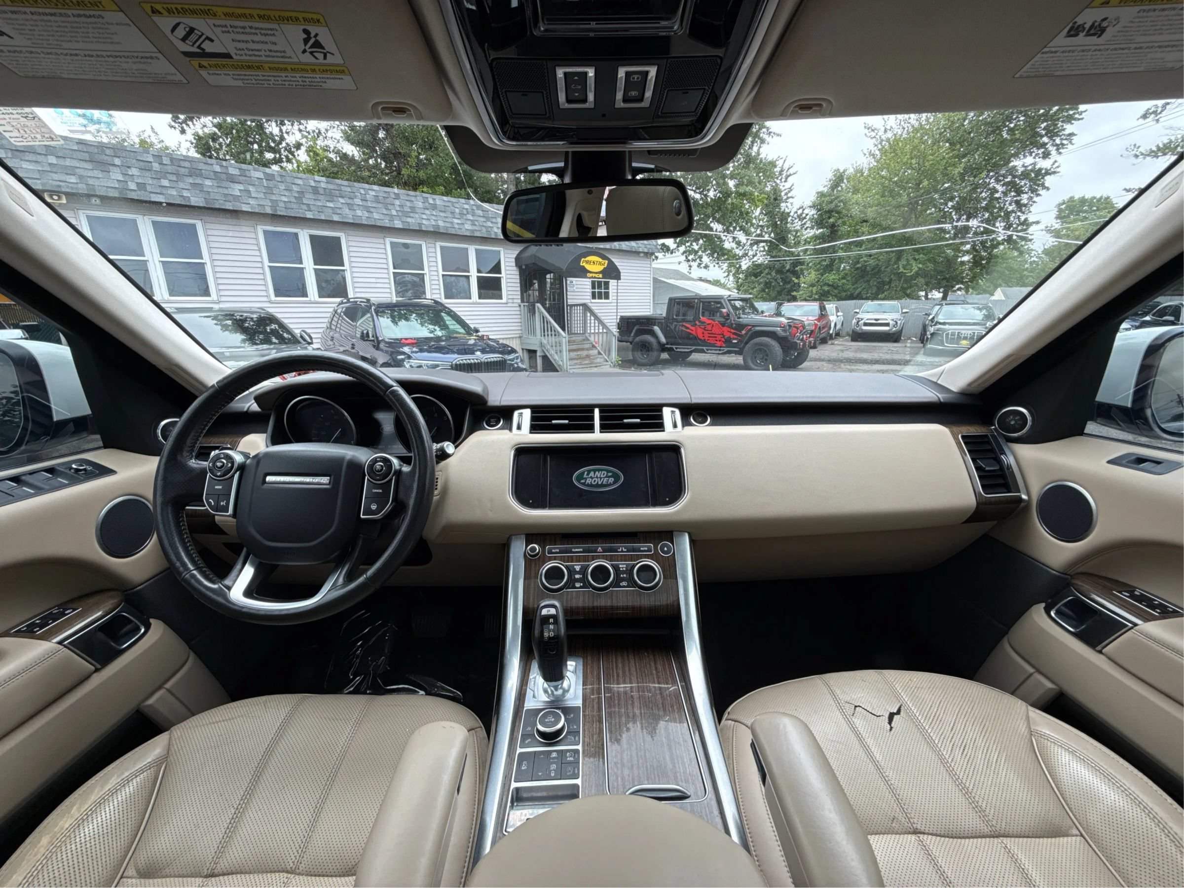 Used 2015 Land Rover Range Rover Sport Supercharged AWD/4WD image 30