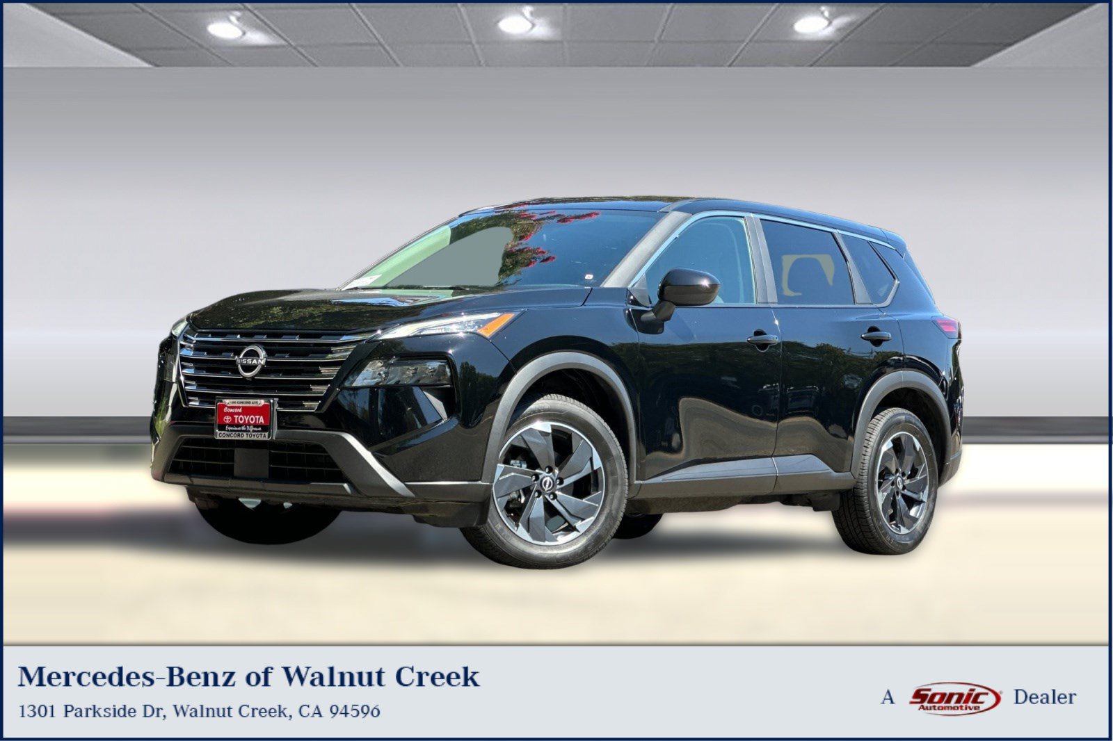 Used 2025 Nissan Rogue SV