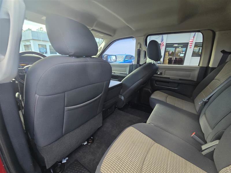 Used 2012 RAM 1500 Big Horn w/ Luxury Group image 25