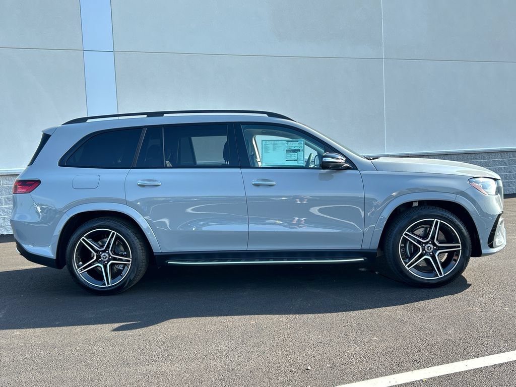 New 2026 Mercedes-Benz GLS 450 4MATIC image 9