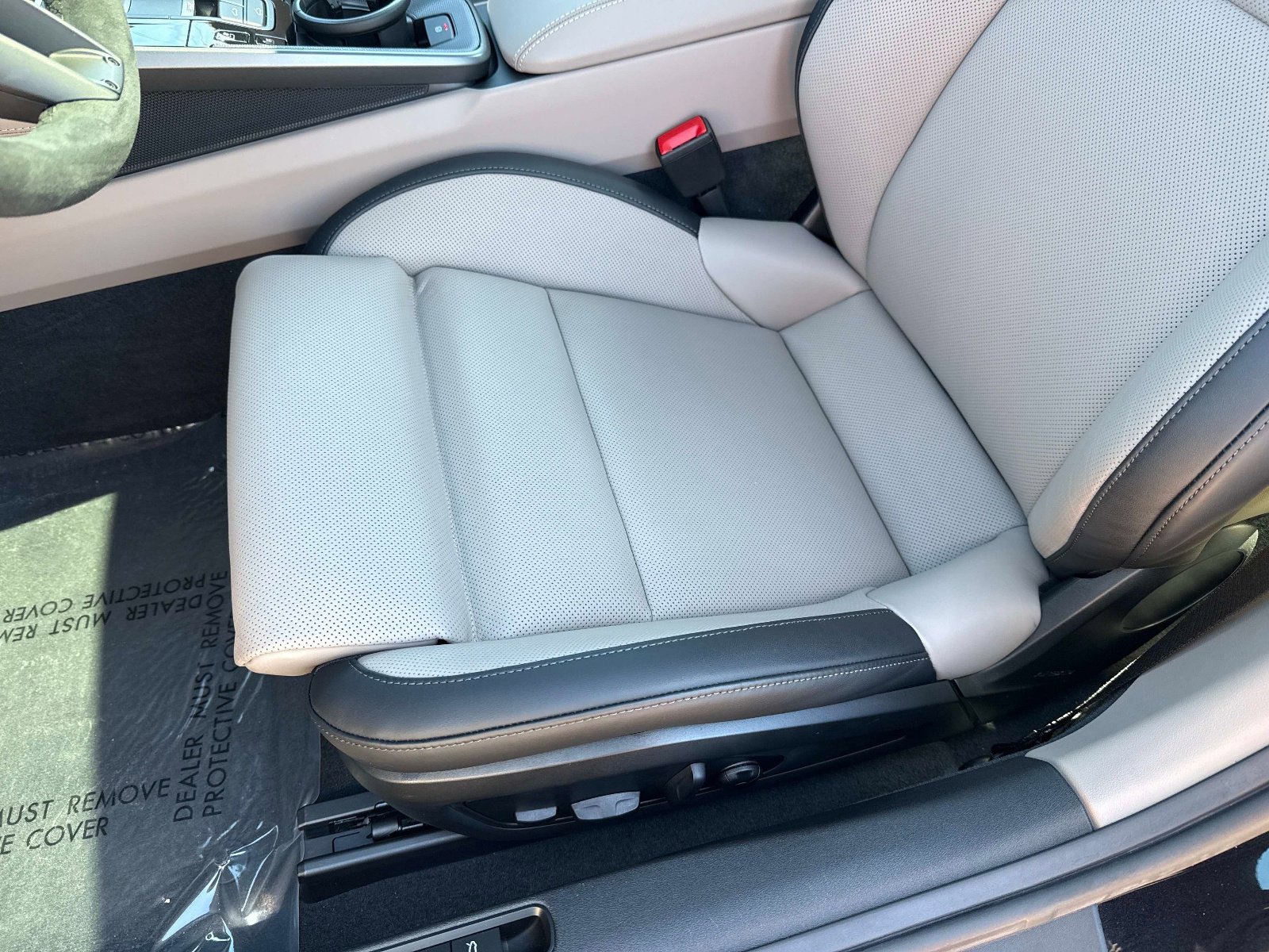 Used 2026 Porsche 911 Carrera image 17