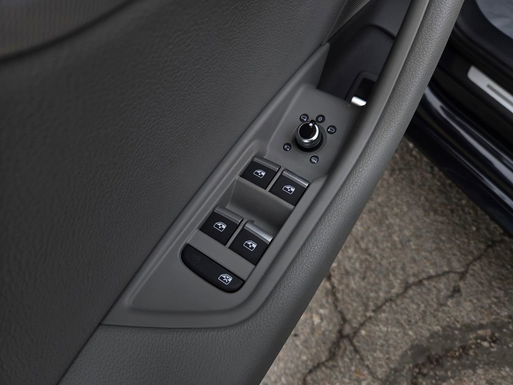 Used 2018 Audi A4 2.0T Premium Plus w/ Premium Plus Package image 15