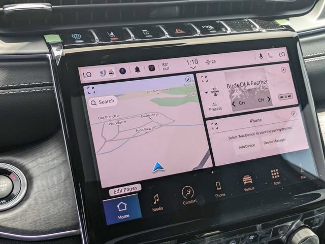 New 2024 Jeep Grand Cherokee Overland w/ Advanced Protech Group III AWD/4WD image 20