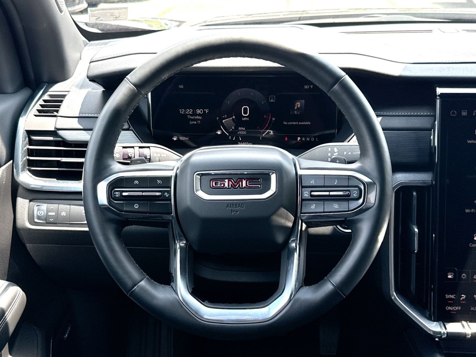 Used 2024 GMC Acadia Elevation FWD image 16