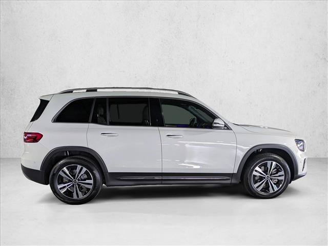 Certified 2025 Mercedes-Benz GLB 250 4MATIC image 24