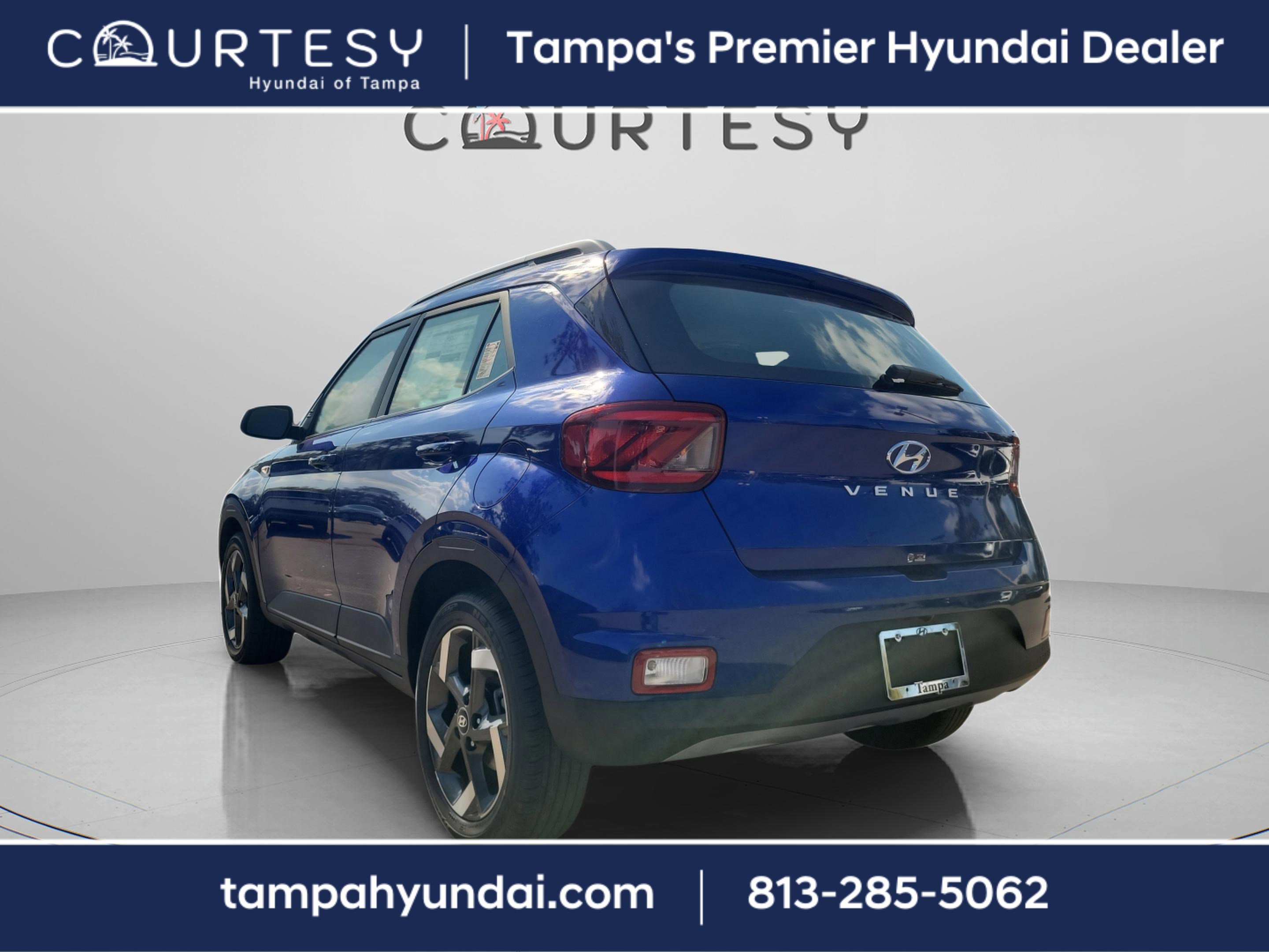 New 2026 Hyundai Venue SEL video 2