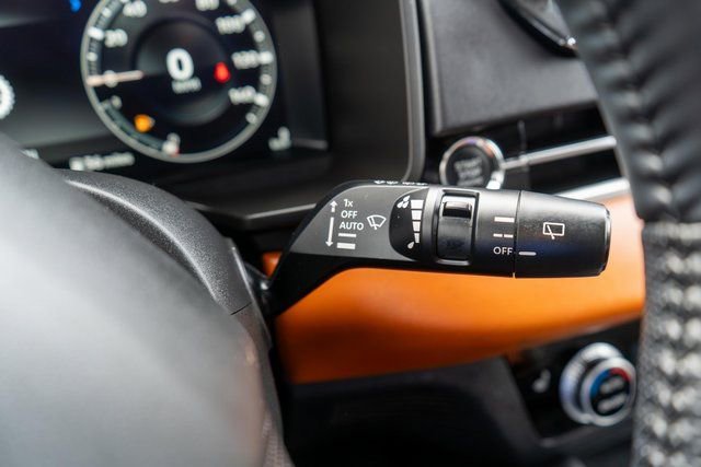 Used 2022 Mitsubishi Outlander SEL image 28