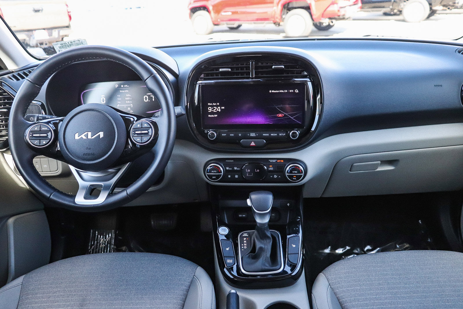 Used 2023 Kia Soul EX FWD image 12