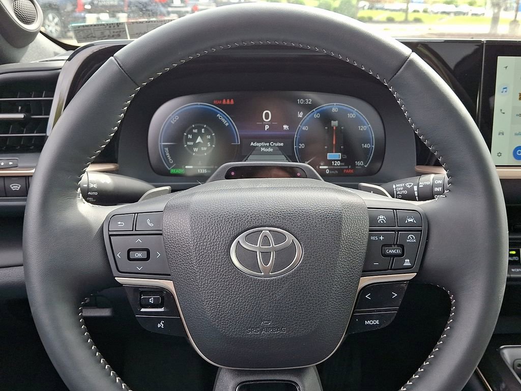 Used 2025 Toyota Crown Signia w/ Advanced Technology Package AWD/4WD image 19