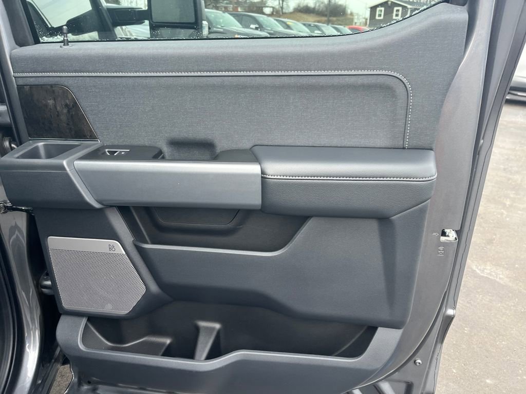 Used 2024 Ford F250 Lariat w/ Lariat Ultimate Package image 25