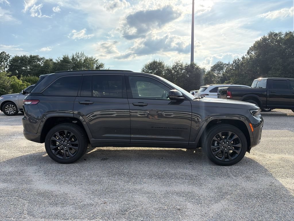 New 2026 Jeep Grand Cherokee Limited AWD/4WD image 6