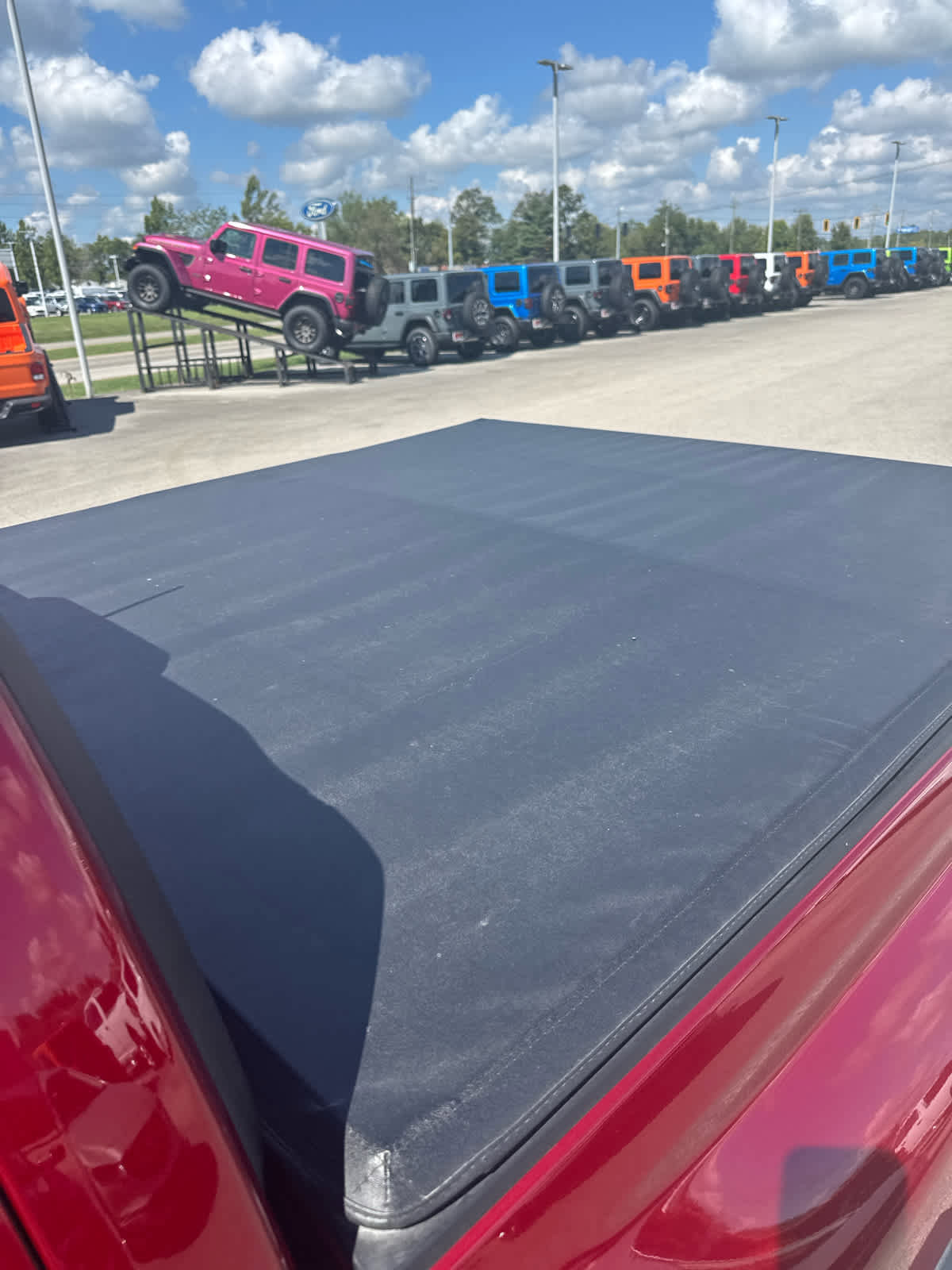 Used 2024 Chevrolet Colorado Trail Boss w/ Technology Package image 10