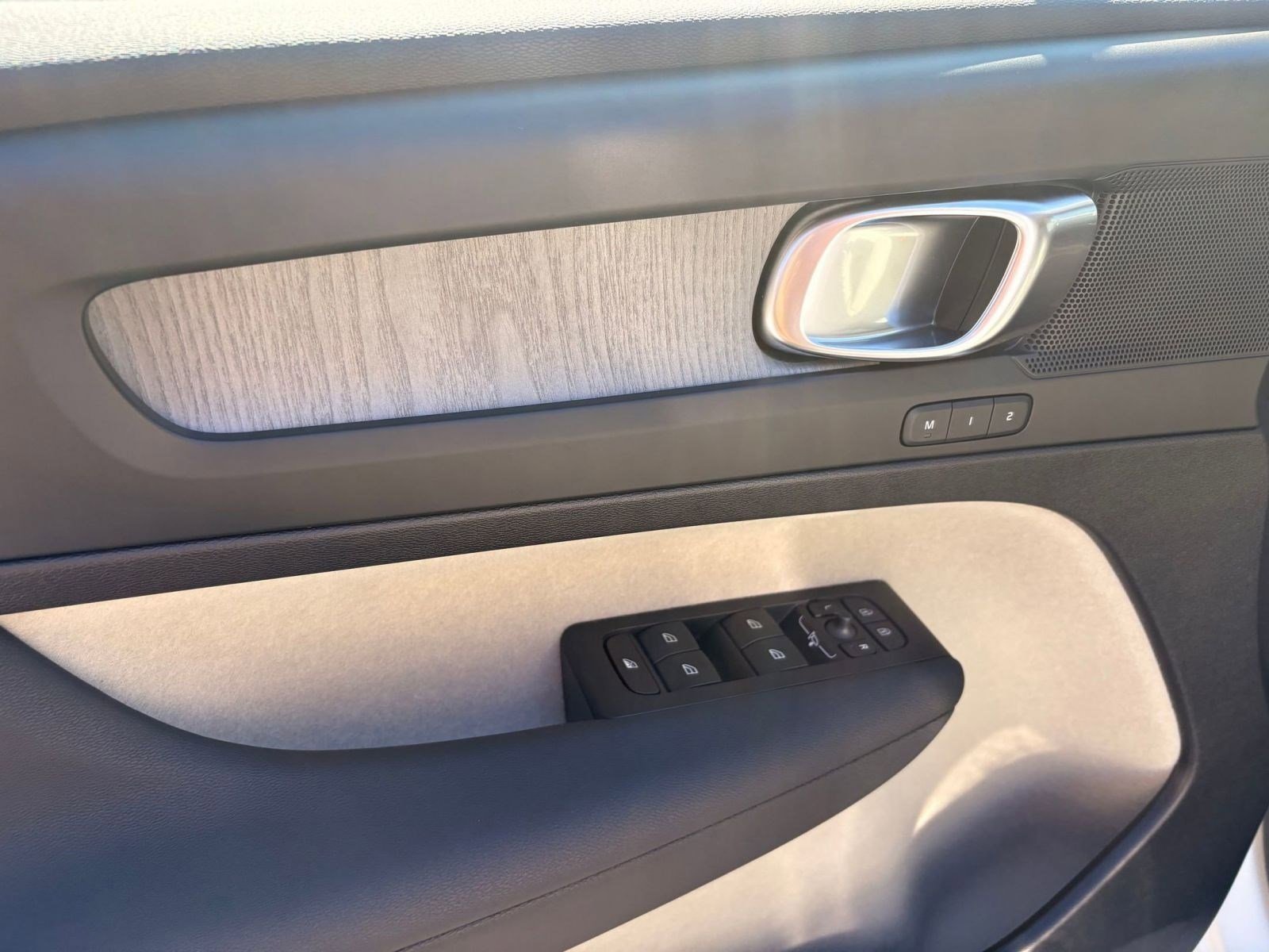 New 2026 Volvo XC40 B4 Plus w/ Climate Package image 13