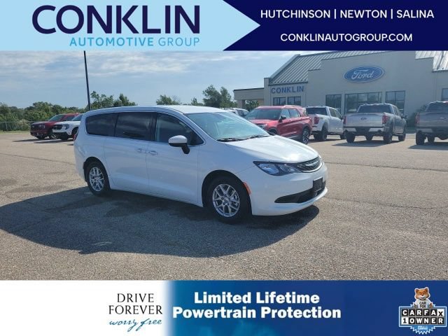 Used 2023 Chrysler Voyager LX