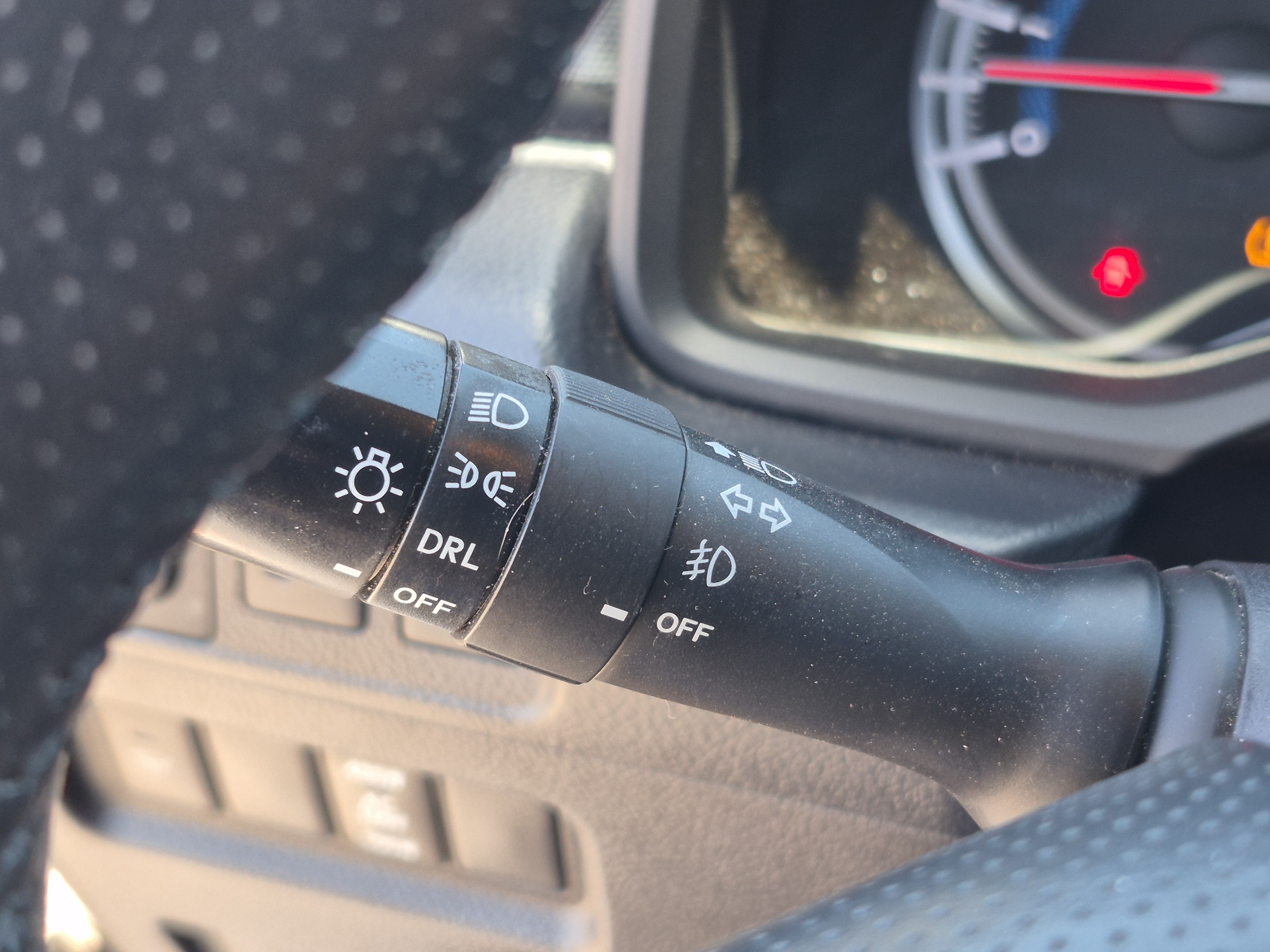 Used 2018 Toyota 4Runner SR5 Premium AWD/4WD image 38
