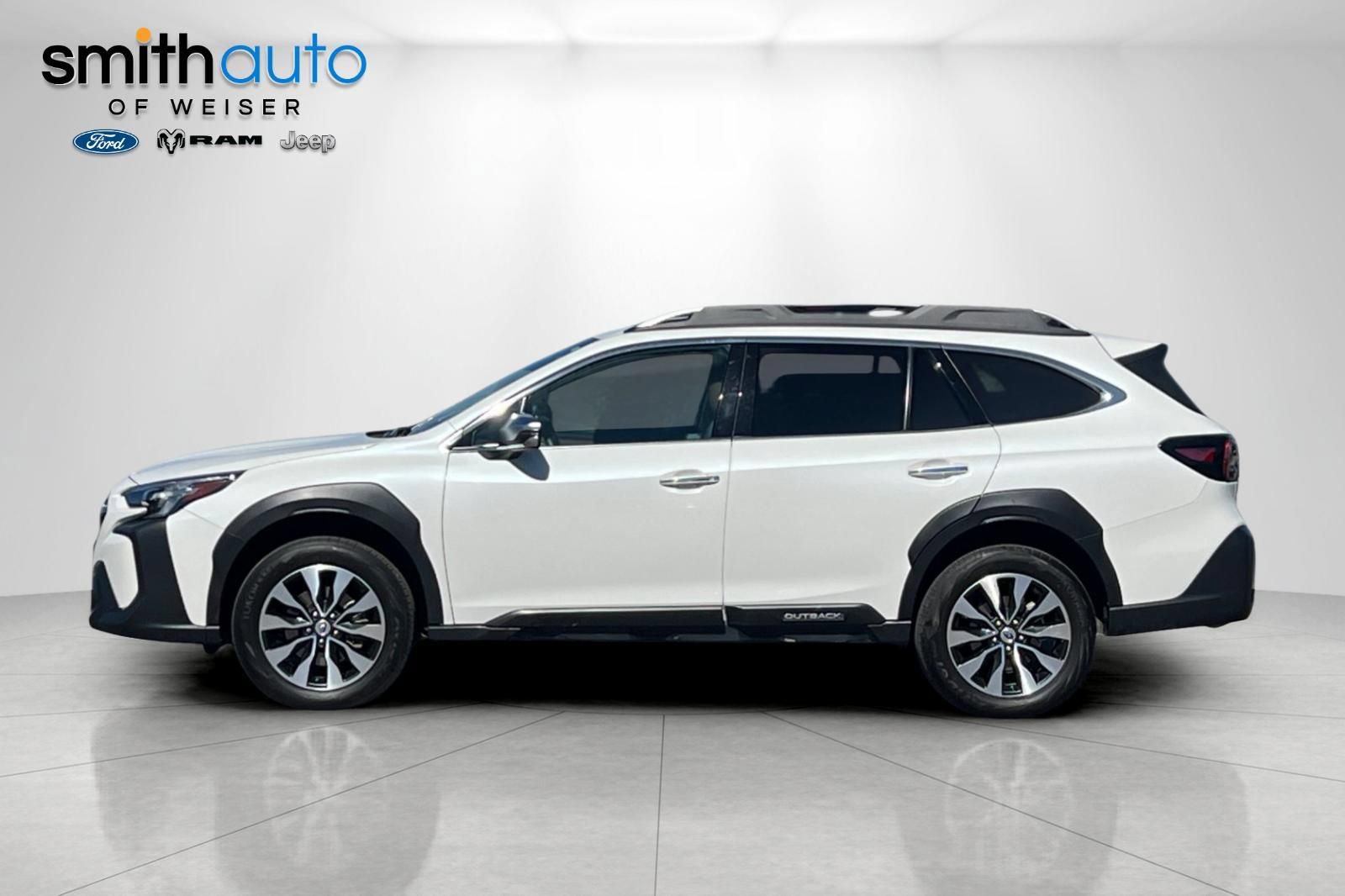 Used 2024 Subaru Outback Touring XT w/ Tech Package 2 AWD/4WD image 8