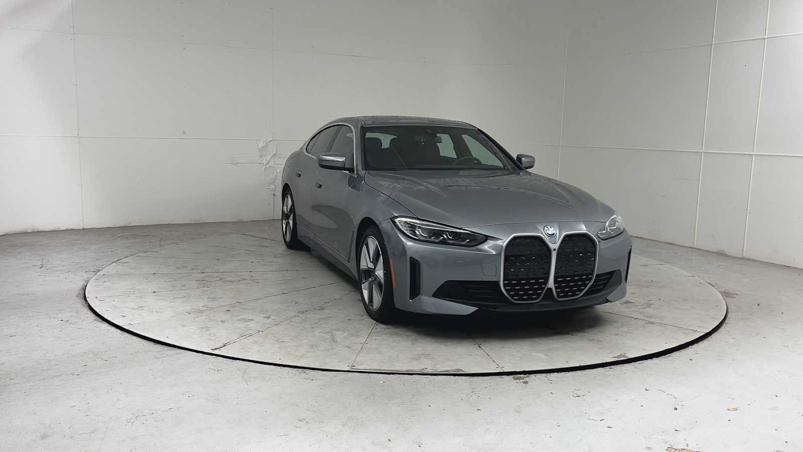 Used 2023 BMW i4 eDrive35 w/ Premium Package RWD image 7