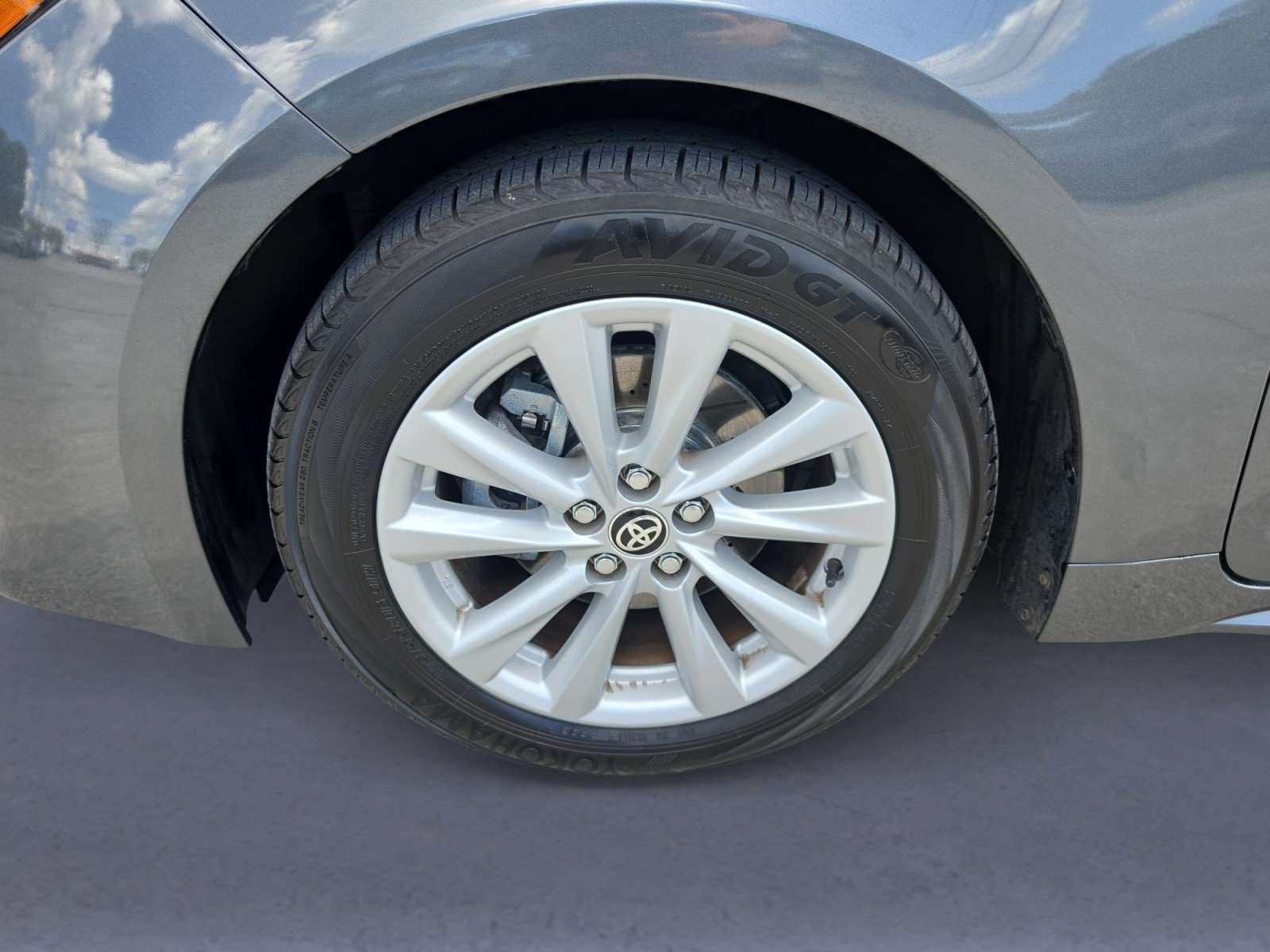 Used 2023 Toyota Corolla SE FWD image 30