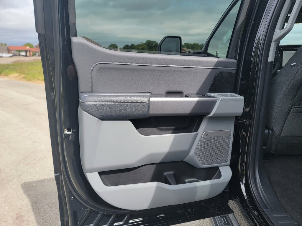 New 2026 Ford F350 XLT image 26