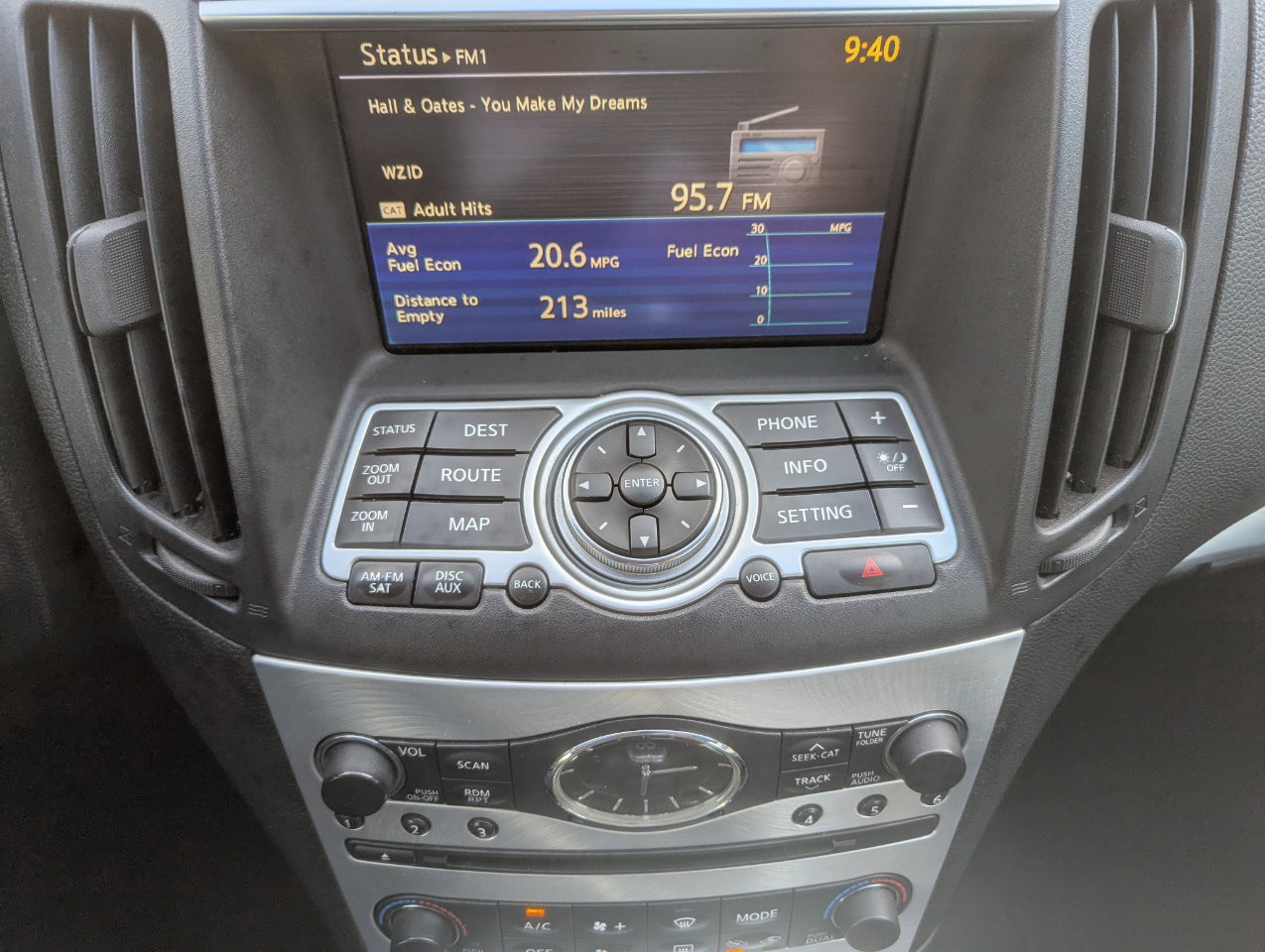 Used 2013 INFINITI G37 Sport w/ Premium Pkg image 22