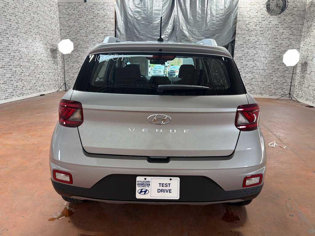 New 2026 Hyundai Venue SEL FWD image 6