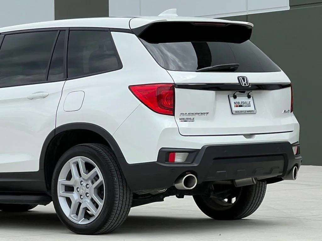 Used 2024 Honda Passport EX-L image 10