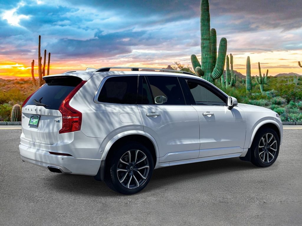 Used 2017 Volvo XC90 T6 Momentum w/ Vision Package AWD/4WD image 3