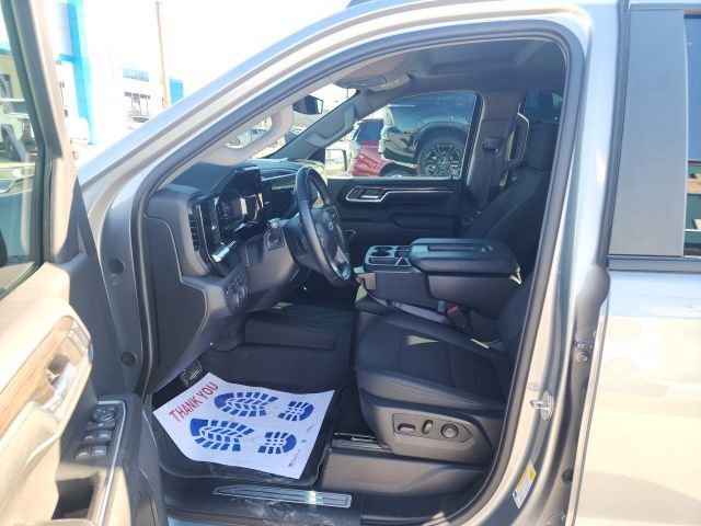 Used 2024 Chevrolet Silverado 1500 RST w/ Redline Edition AWD/4WD image 22