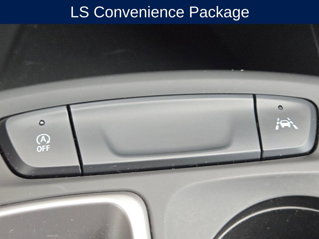 Used 2024 Chevrolet Trax LS w/ LS Convenience Package FWD image 22