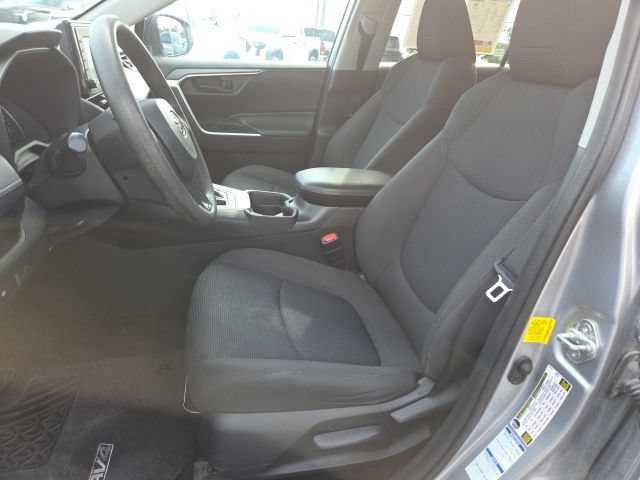 Used 2020 Toyota RAV4 LE w/ All Weather Liner Package AWD/4WD image 9