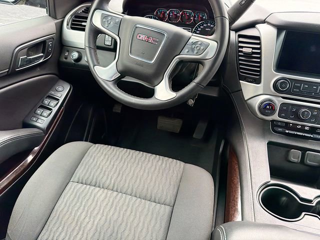 Used 2019 GMC Yukon SLE w/ SLE Value Package image 19