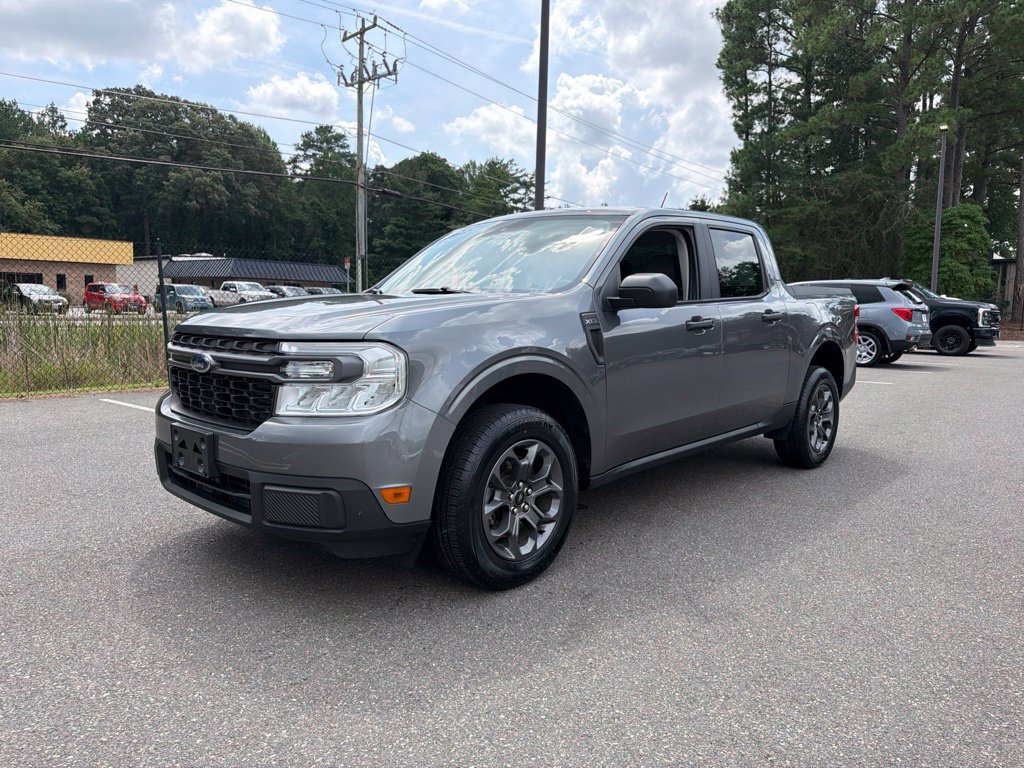 Used 2024 Ford Maverick XLT FWD image 2