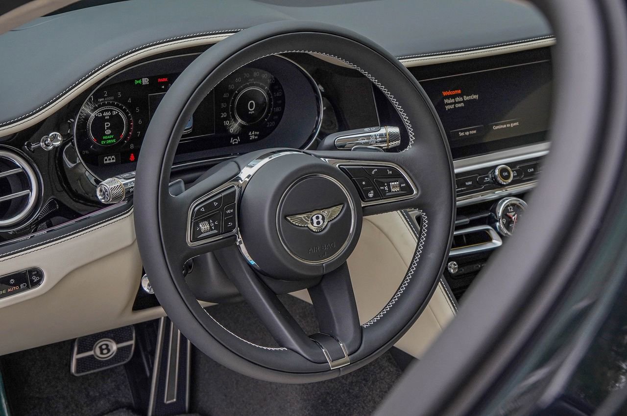 New 2026 Bentley Flying Spur Plug-In Hybrid image 19