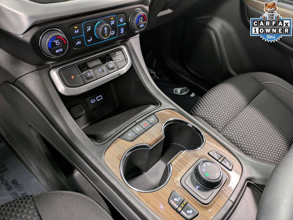 Used 2023 GMC Acadia SLE w/ Driver Convenience Package image 14