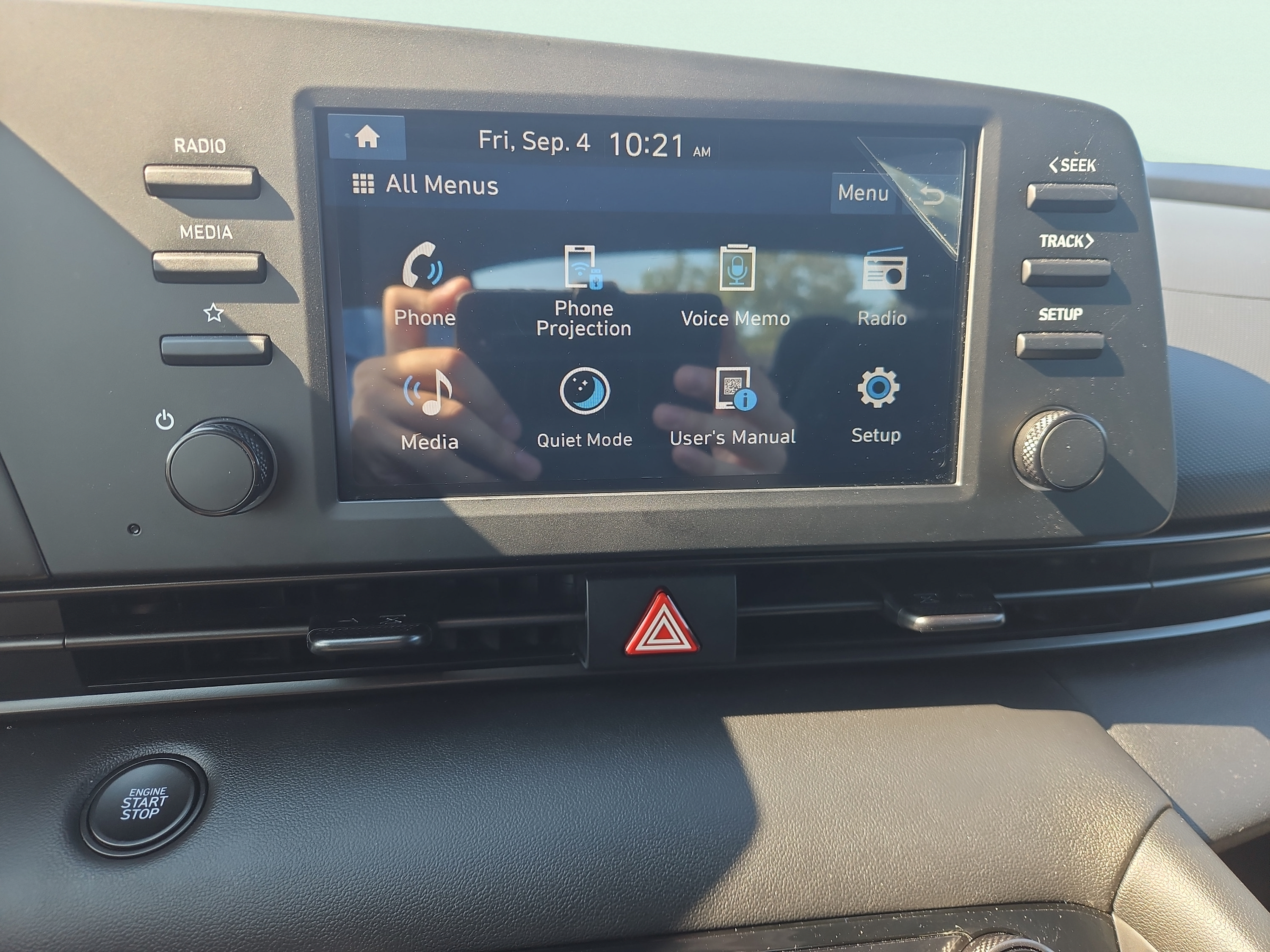 Certified 2025 Hyundai Elantra Sport FWD image 15