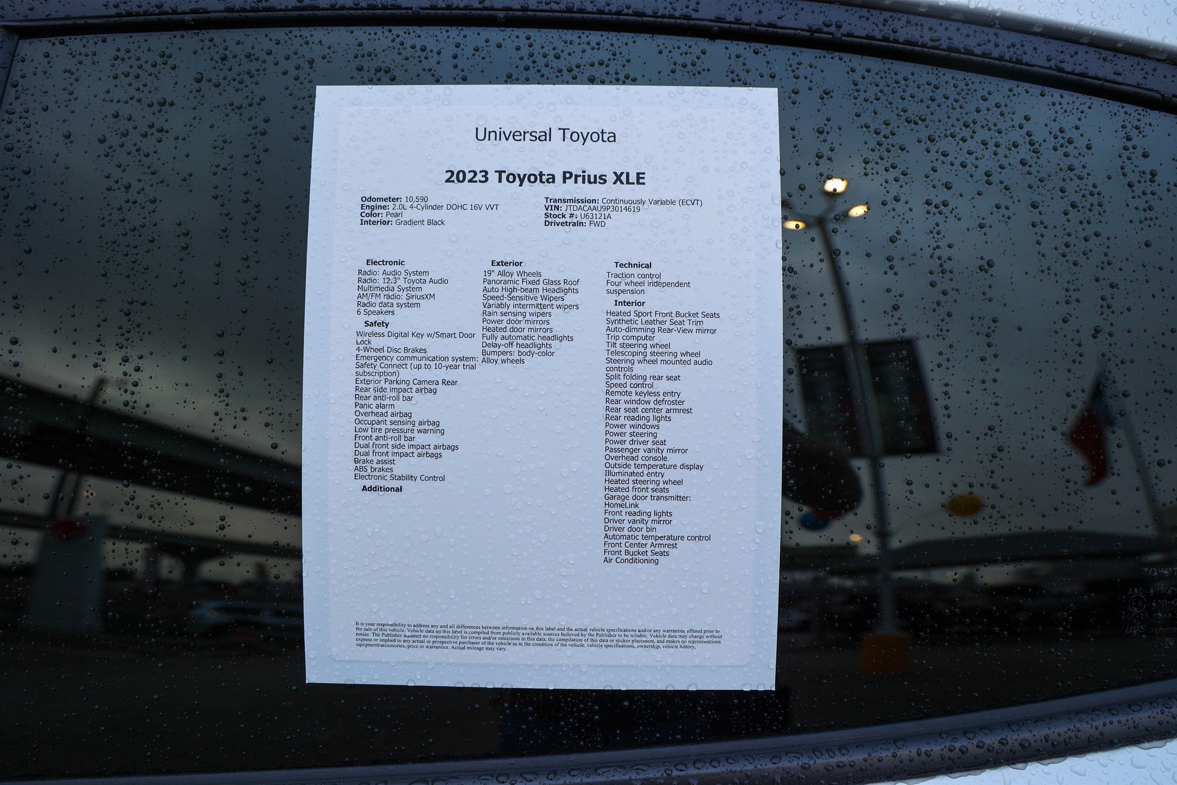 Used 2023 Toyota Prius XLE FWD image 48