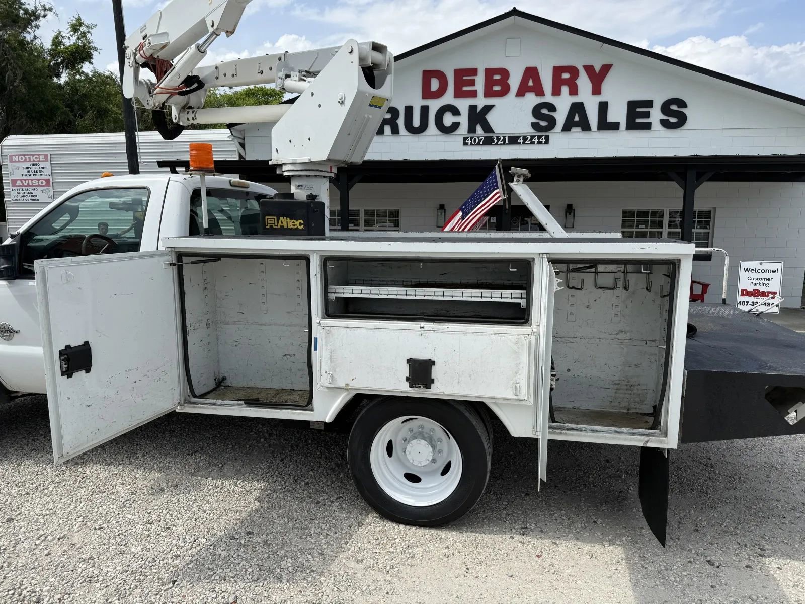Used 2012 Ford F550 4x4 Regular Cab Super Duty w/ Snow Plow Prep Pkg image 13