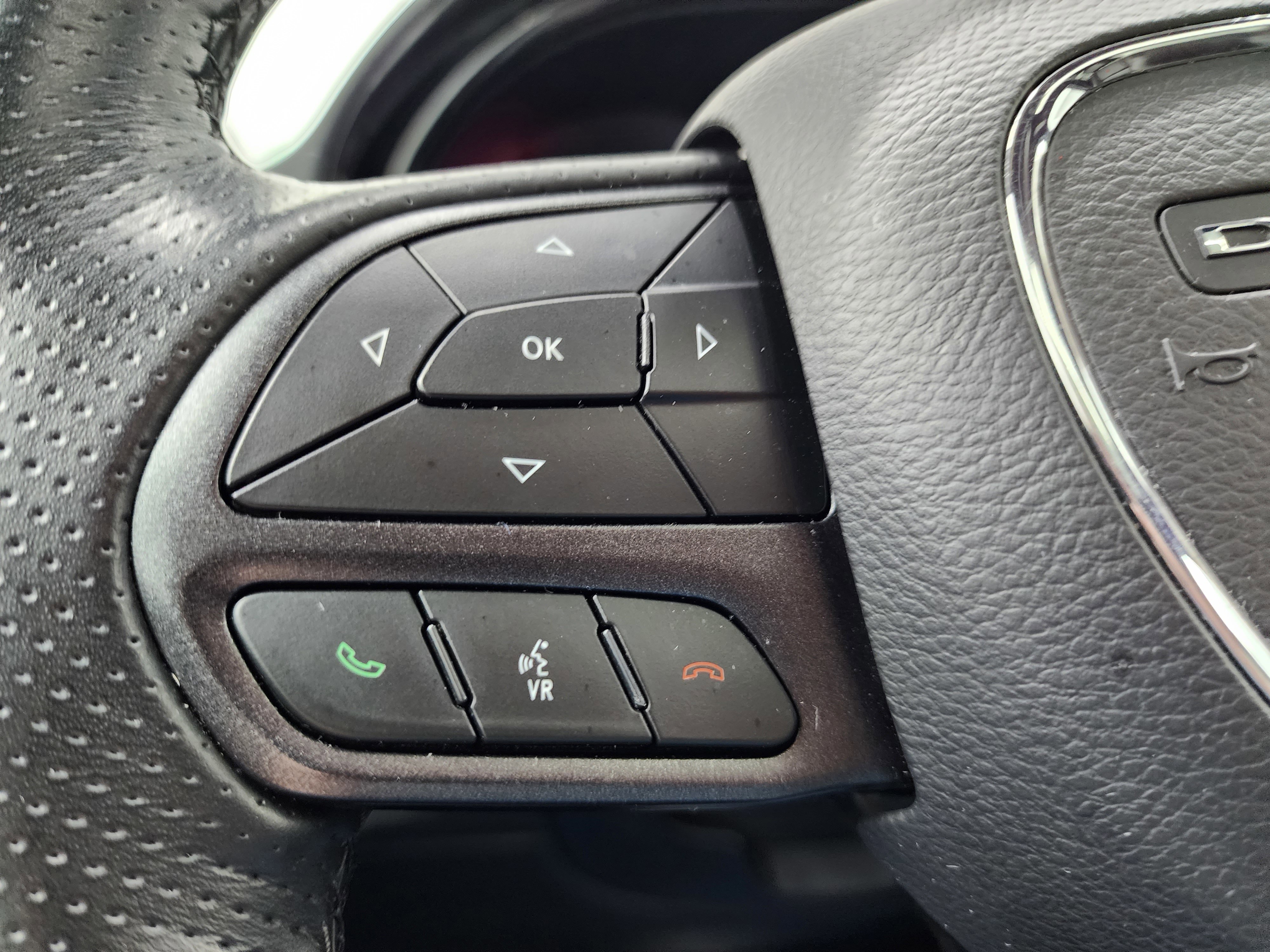 Used 2024 Dodge Durango GT image 16