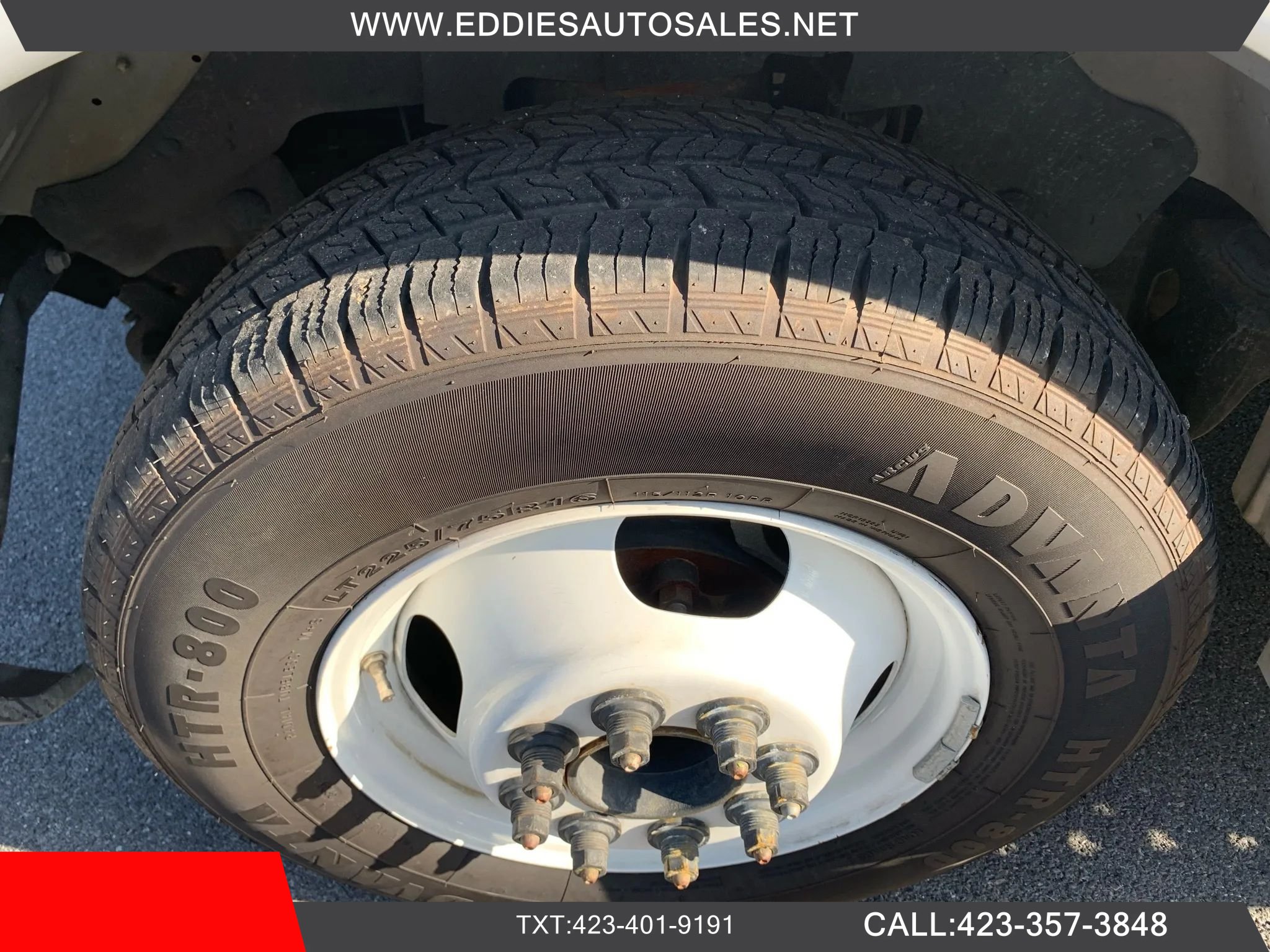Used 2014 Chevrolet Express 4500 w/ Ambulance Package RWD image 70