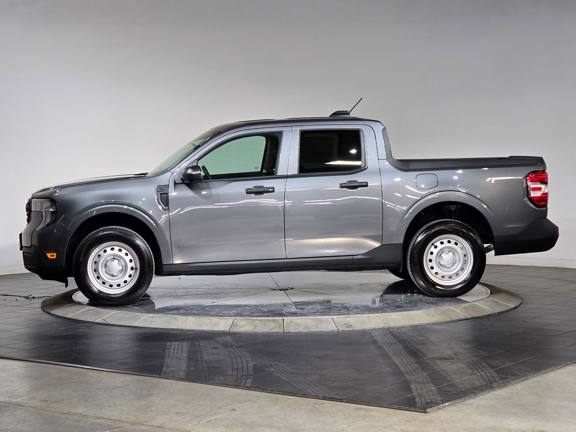 New 2026 Ford Maverick XL w/ Equipment Group 101A image 7