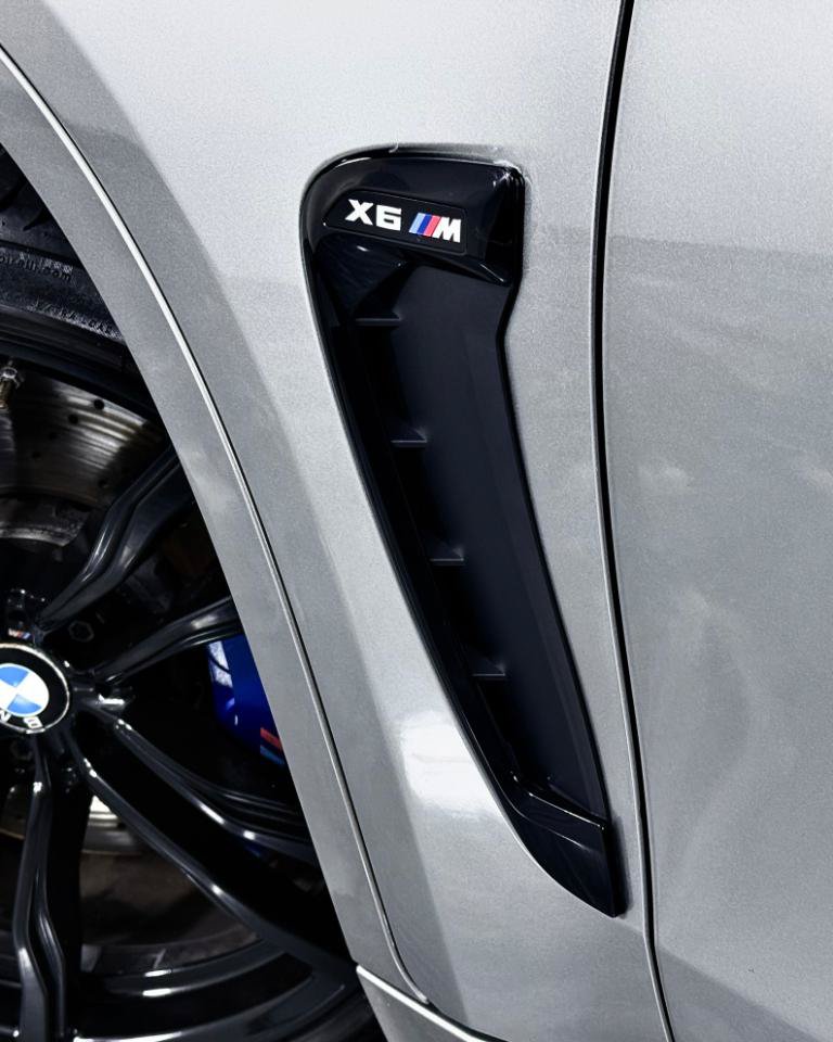 Used 2019 BMW X6 M w/ Executive Package AWD/4WD image 17