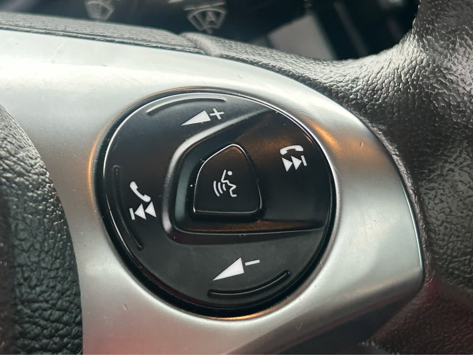 Used 2018 Ford Transit Connect XLT FWD image 23